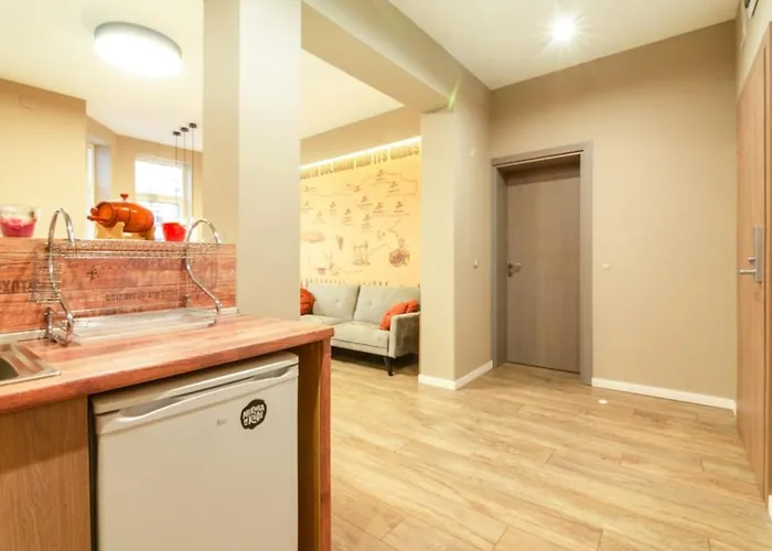 1 Bedroom Wine Journey